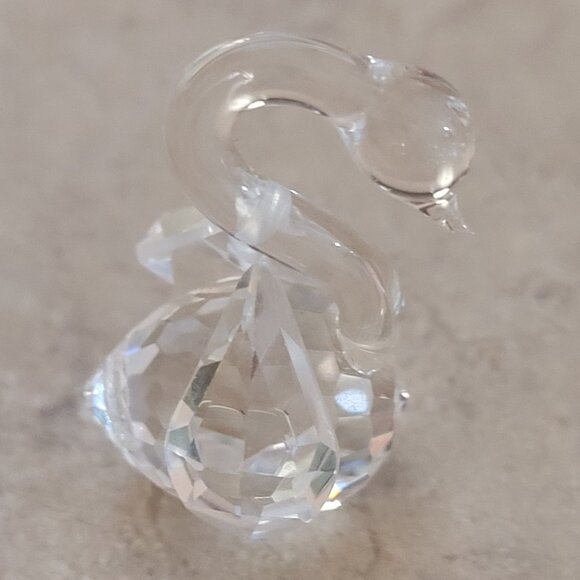 Set of 2 Crystal Miniature Swan Figurines - Picture 5 of 6
